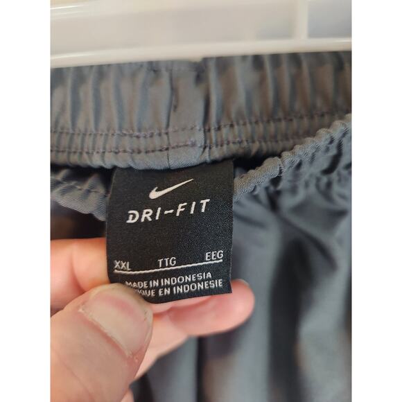 Nike Dri-Fit training pants women's 2X - Picture 3 of 3
